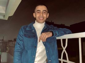 مؤسسة فرحة الإعلامية تهنئ الكاتب محمد علاء بعيد ميلاده