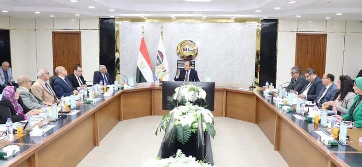 الجمعية العامة للشركة القابضة للقطن والغزل والنسيج والملابس تعمتد  موازنة 2024/2025