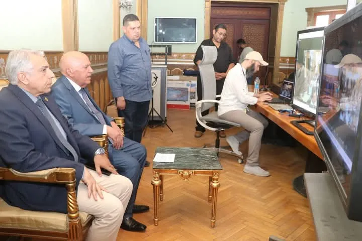 خلف الزناتى نقيب المعلمين ورئيس اتحاد المعلمين العرب 