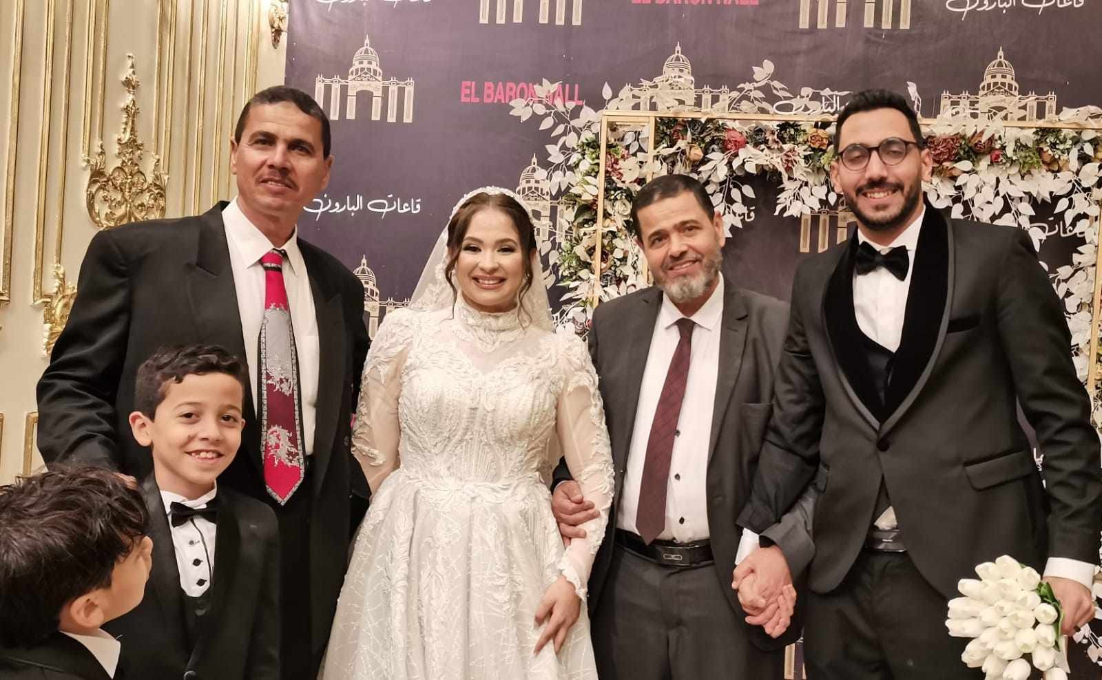 مؤسسة فرحة الإعلامية  تهنئ الدكتور سعيد محمد كامل بزفاف نجلته د امل سعيد  ود احمد سليمان 