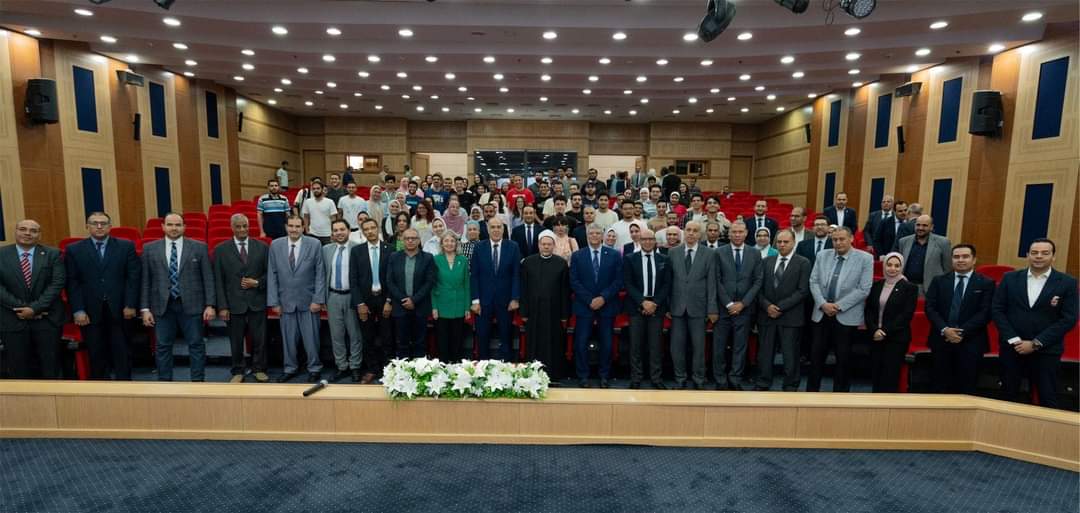 حوار مفتوح لمفتى الجمهورية مع طلاب الجامعة اليابانية  
