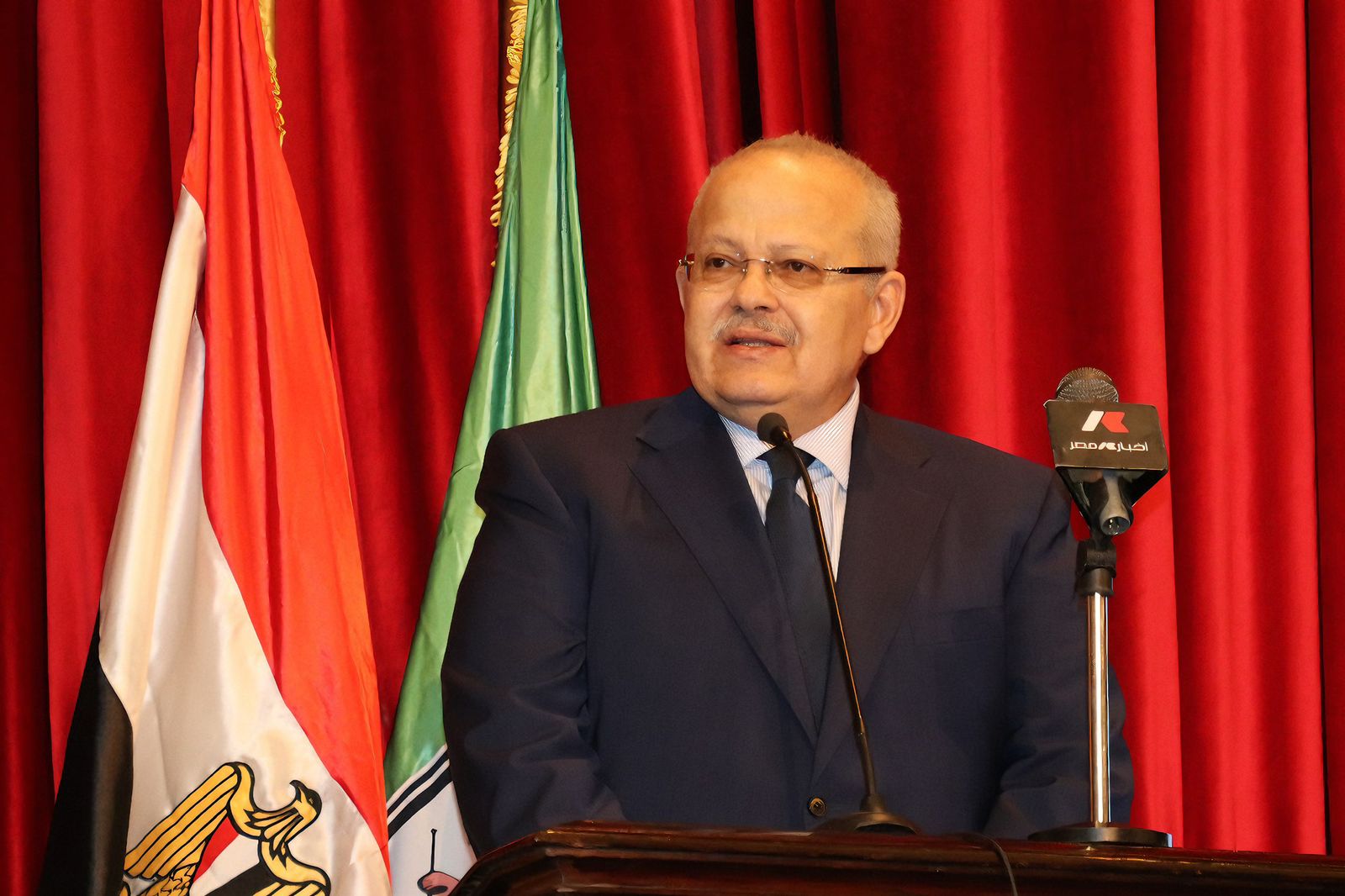 الدكتور محمد الخشت رئيس جامعة القاهرة