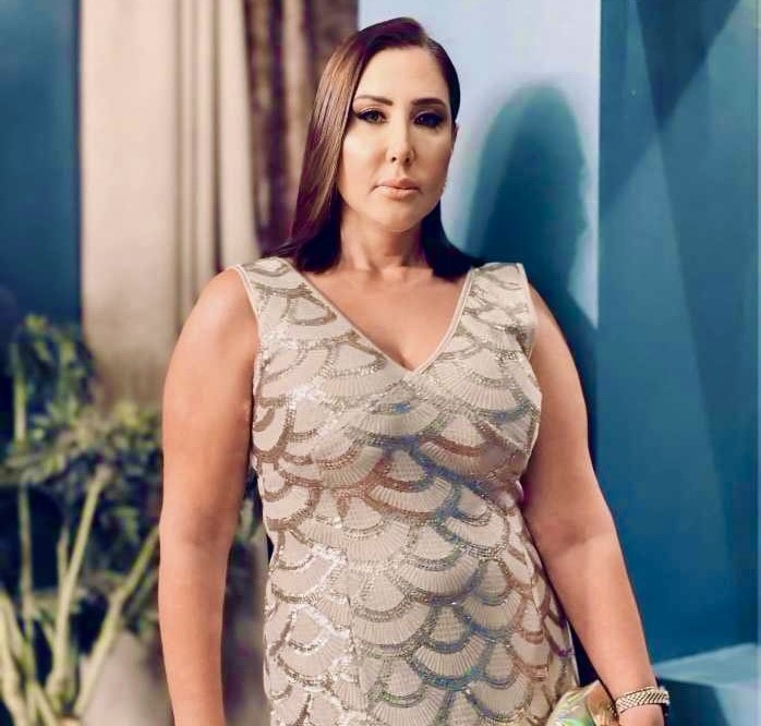 جينا سليم .. رحلة نجاح ملهمة من علم النفس إلى عالم الفن 