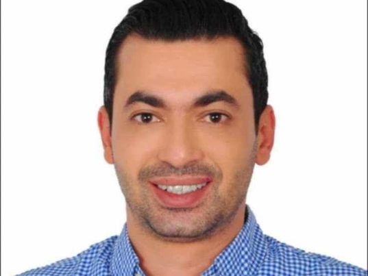 مصطفى رحيل يهنئ المقدم حسام العباسي بمناسبة ترقيته رئيسا لمباحث الدقي
