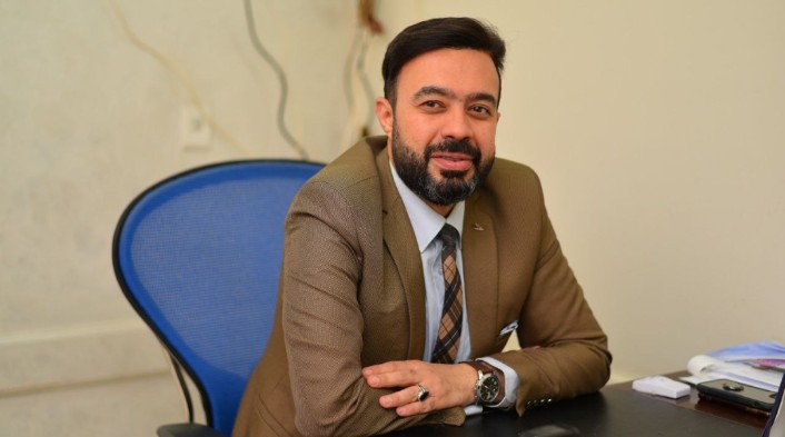 دكتور أحمد عاصم الملا