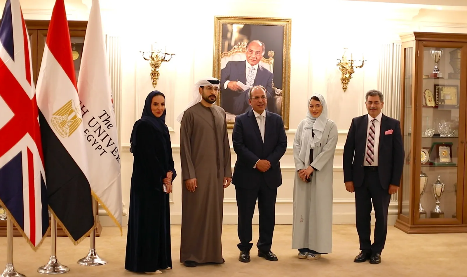 نادي دبي للصحافة يعلن إنطلاق النسحة التاسعة لجائزة الإعلام للشباب العربي " إبداع " من الجامعة البريطانية في مصر 