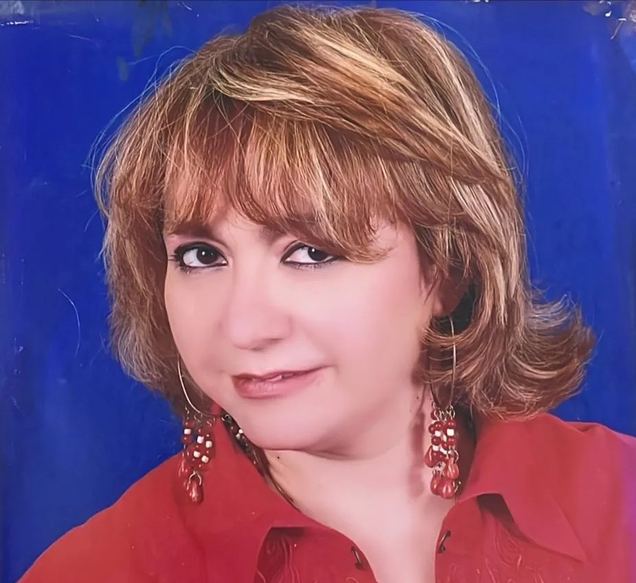 الفنانة نهلة جمال 