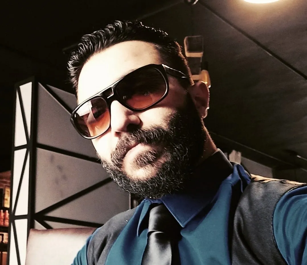 المخرج معتز الديب