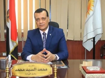 دكتور محمد سيد...... وكيل وزارة التربية والتعليم بسوهاج 