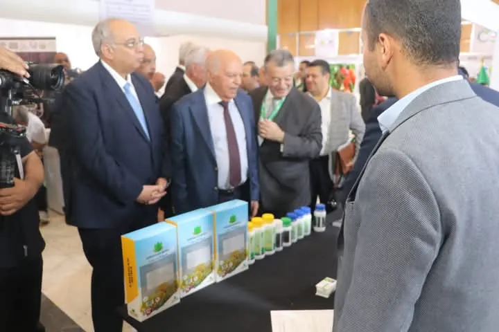 جانب من المؤتمر 