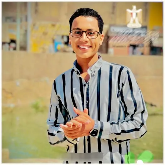 سيد داود المطعني يهنئ محمد حسني لتفوقه بالثانويه العامه
