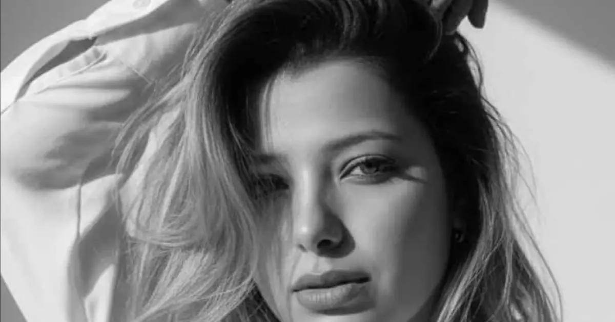 الفنانة أميرة عبداللطيف 