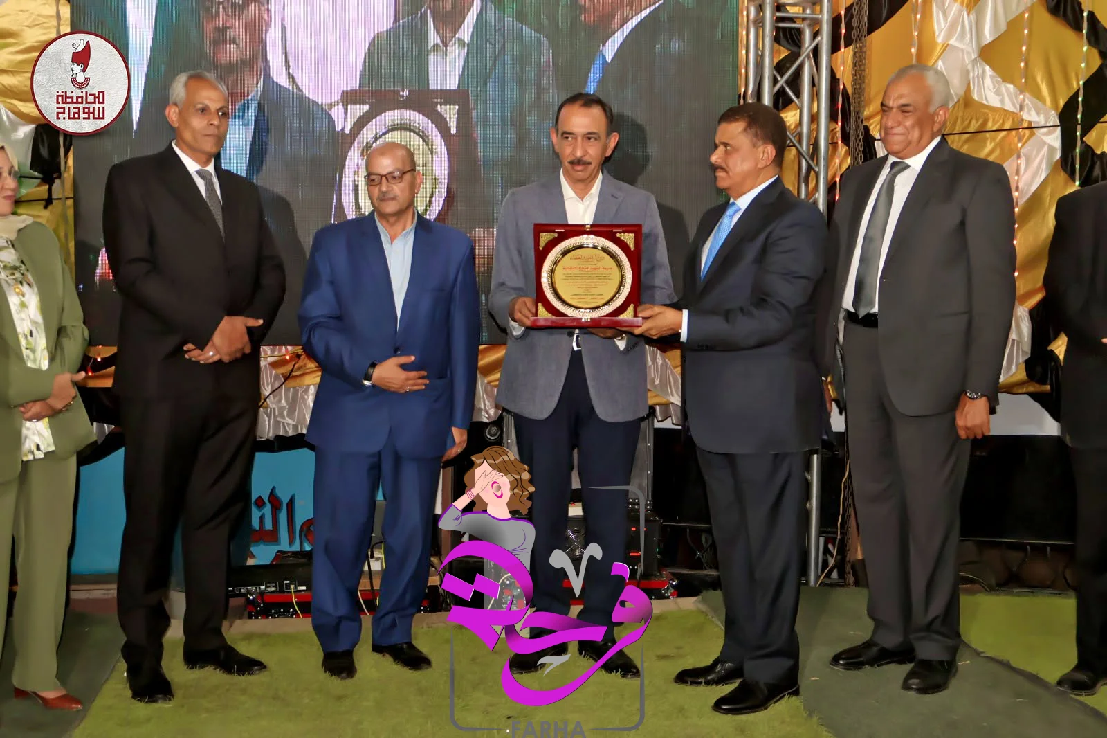محافظ سوهاج يشهد حفل تكريم أوائل الطلبة بمدرسة الشهيد السايح بالمراغة .. ويتفقد جاهزية المدرسة لبدء العام الدراسي 